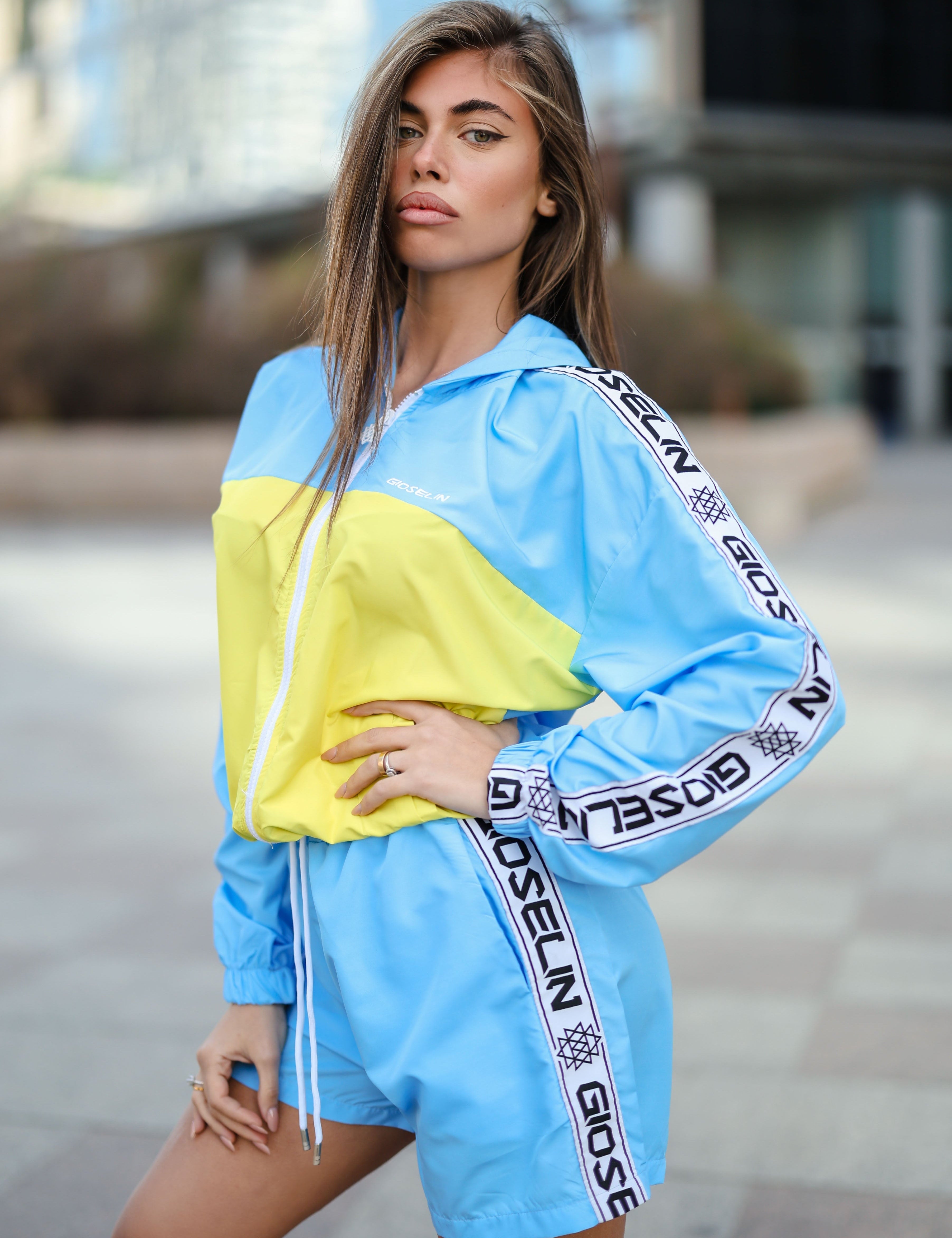 Gioselin SS25: La Nuova Collezione Abbigliamento che Ridefinisce lo Streetwear Femminile