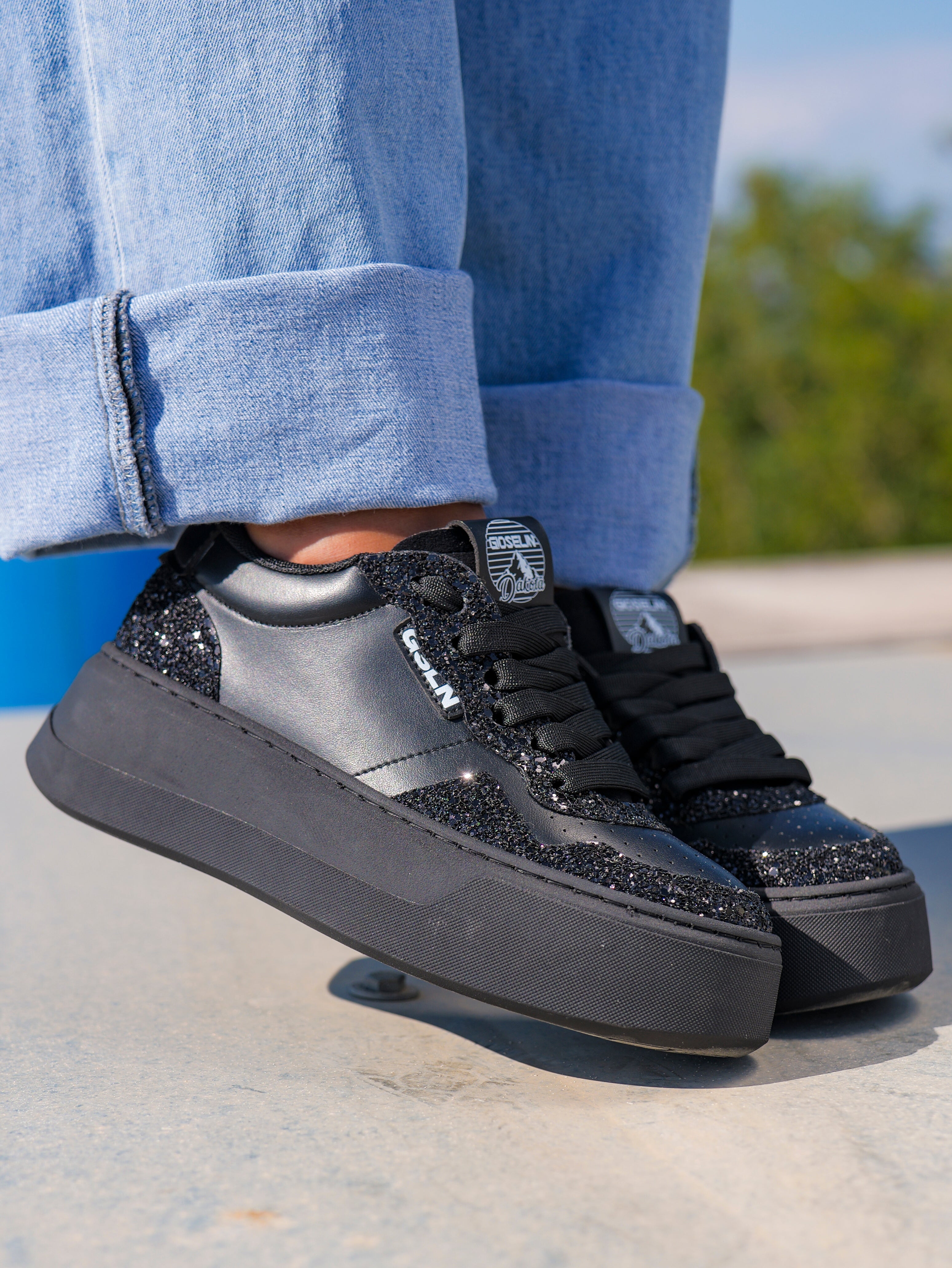 DAKOTA Paillettes noires