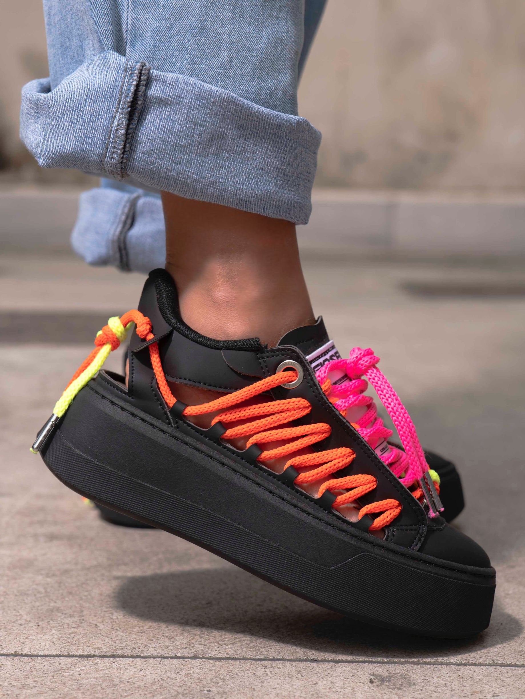 Espace Multicolore Noir