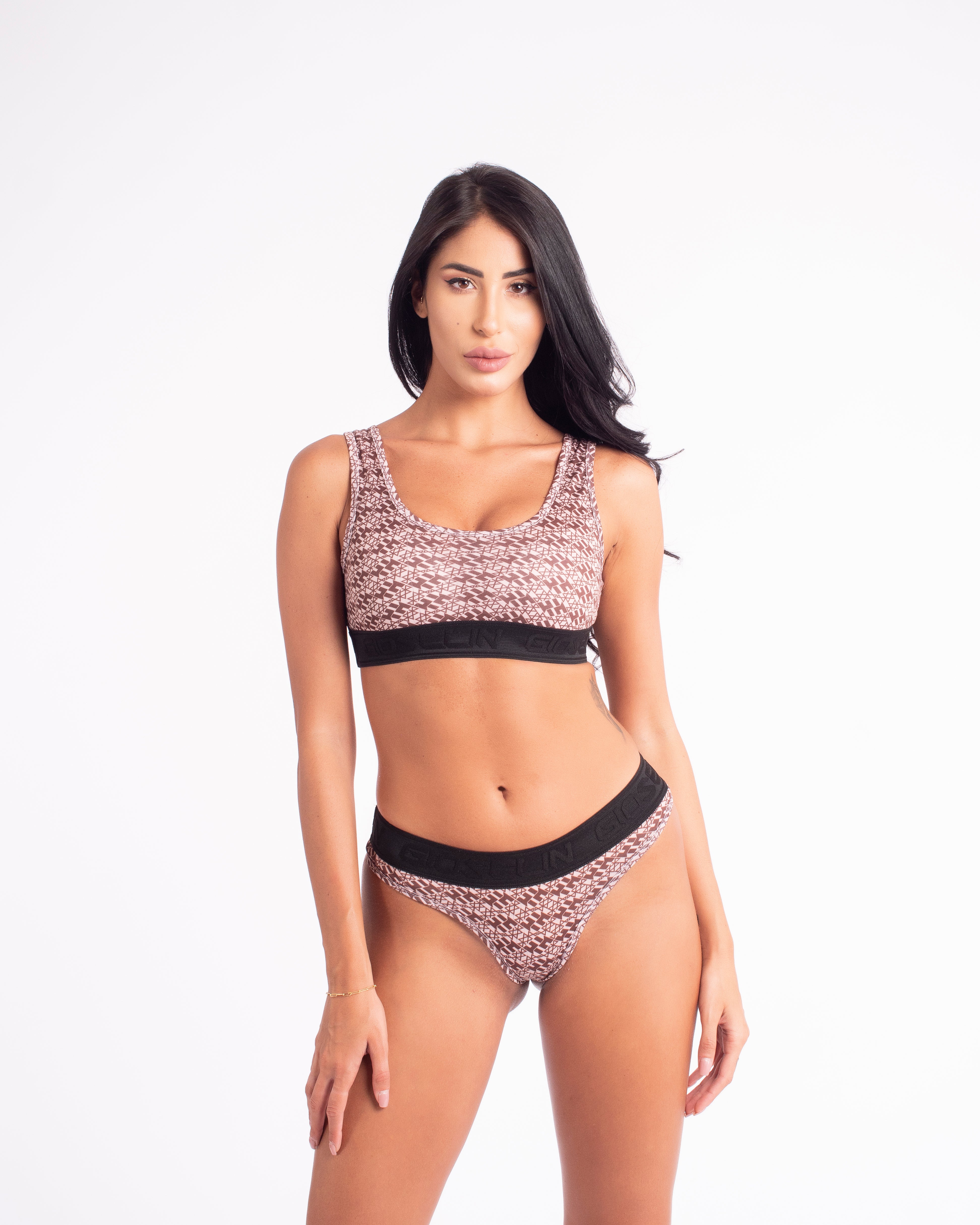 Ensemble soutien-gorge et culotte noirs avec logo marron