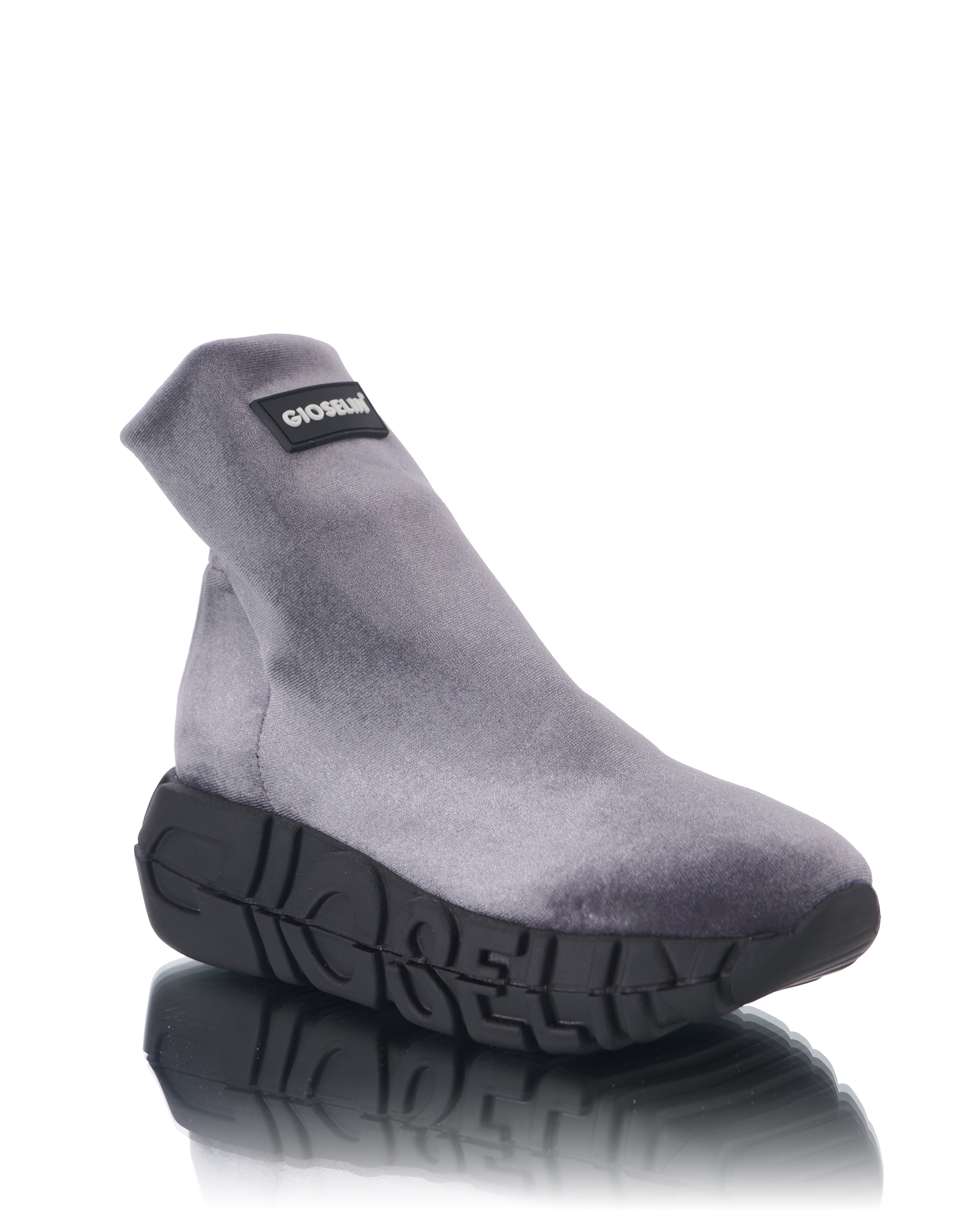 Velours de guerre gris