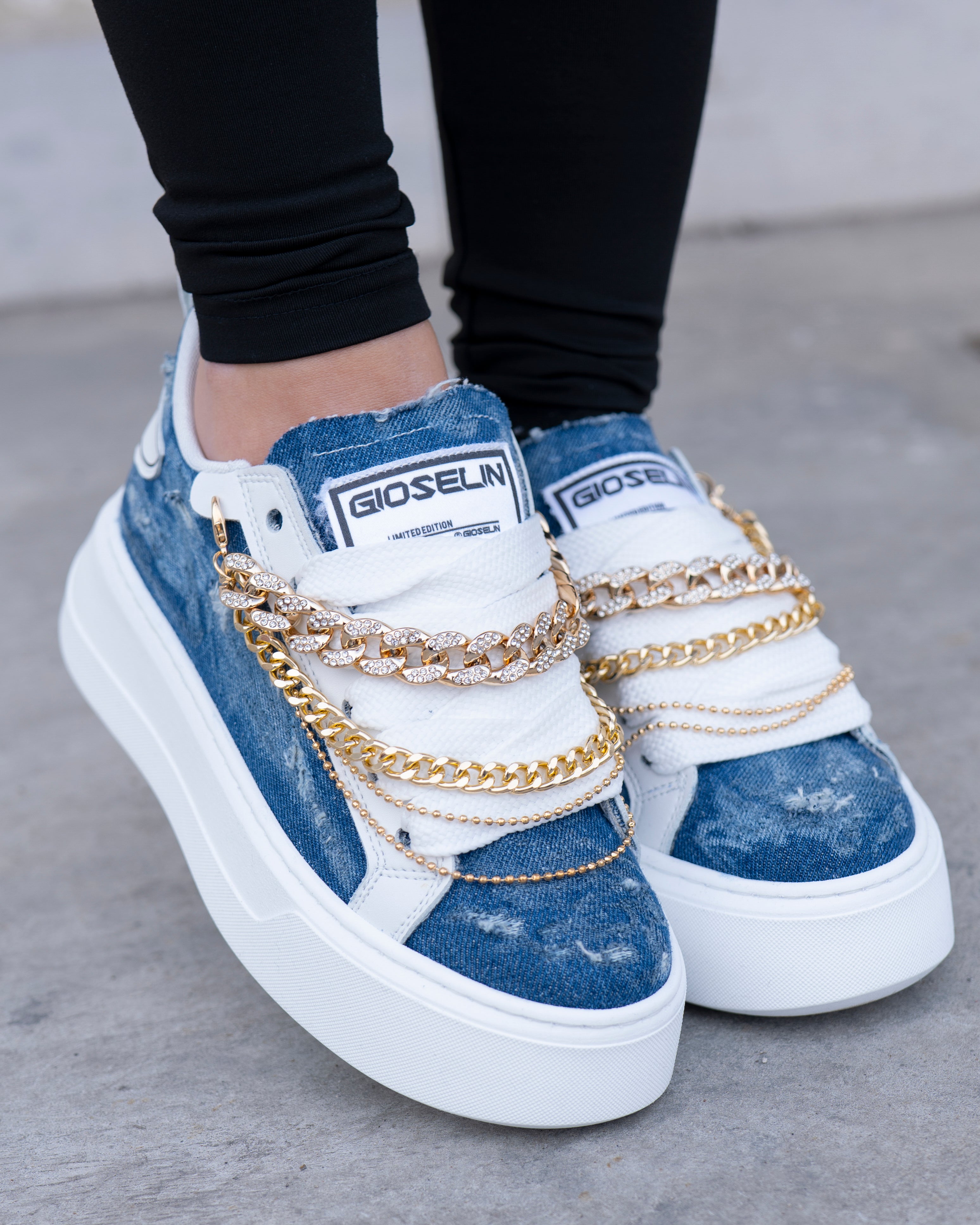 Collier en jean doré