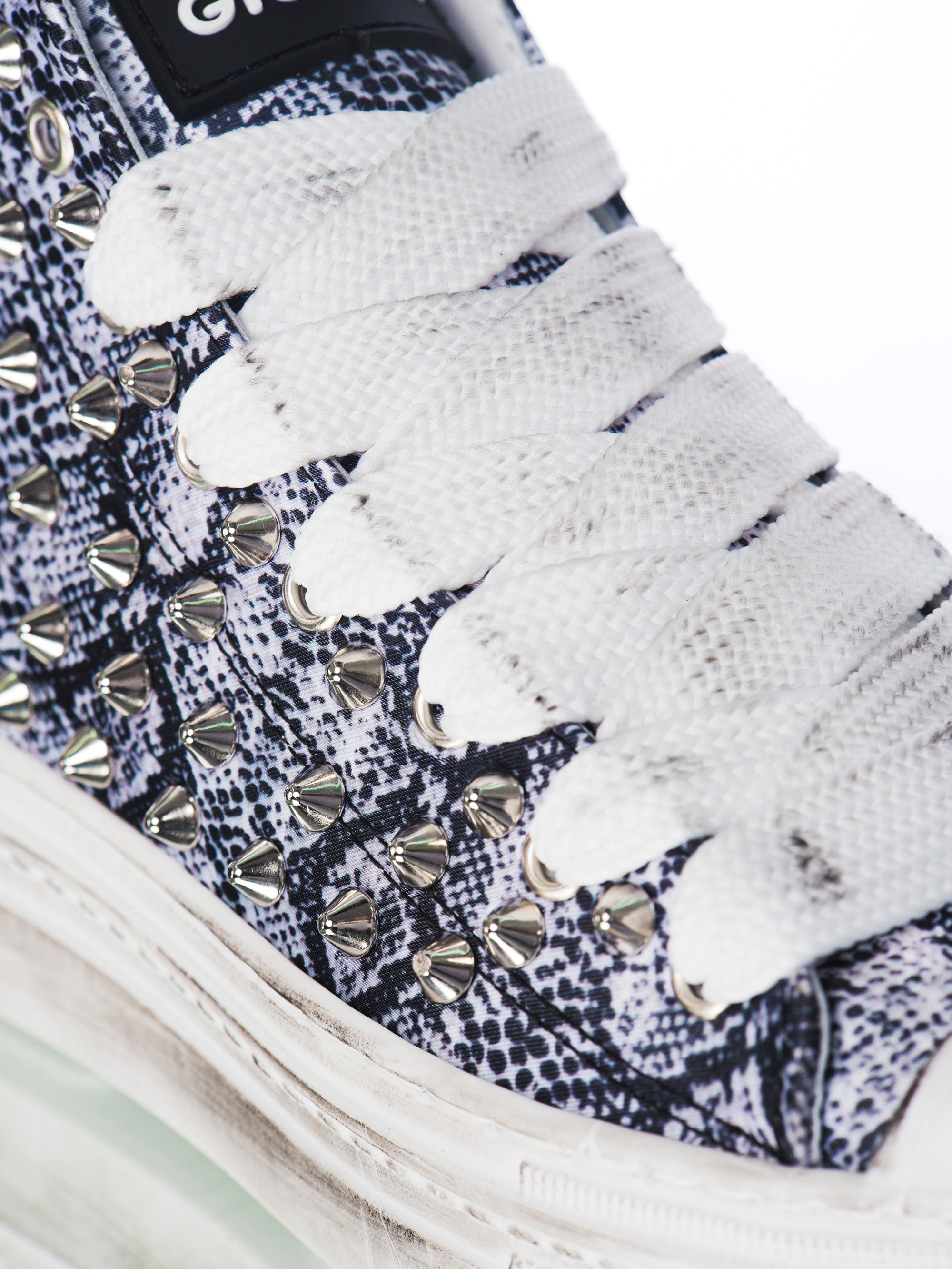 Jouer au Python Gris