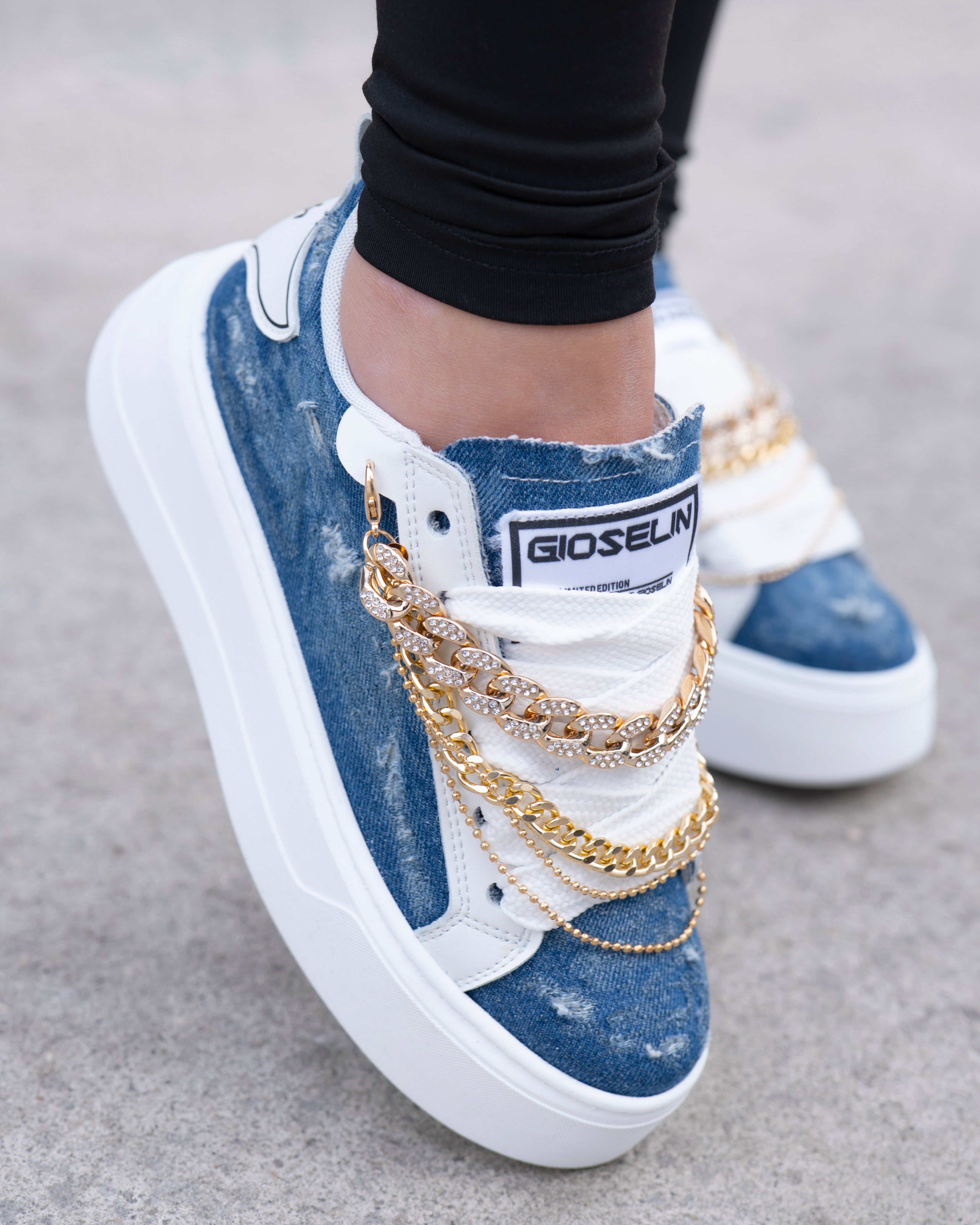 Collier en jean doré