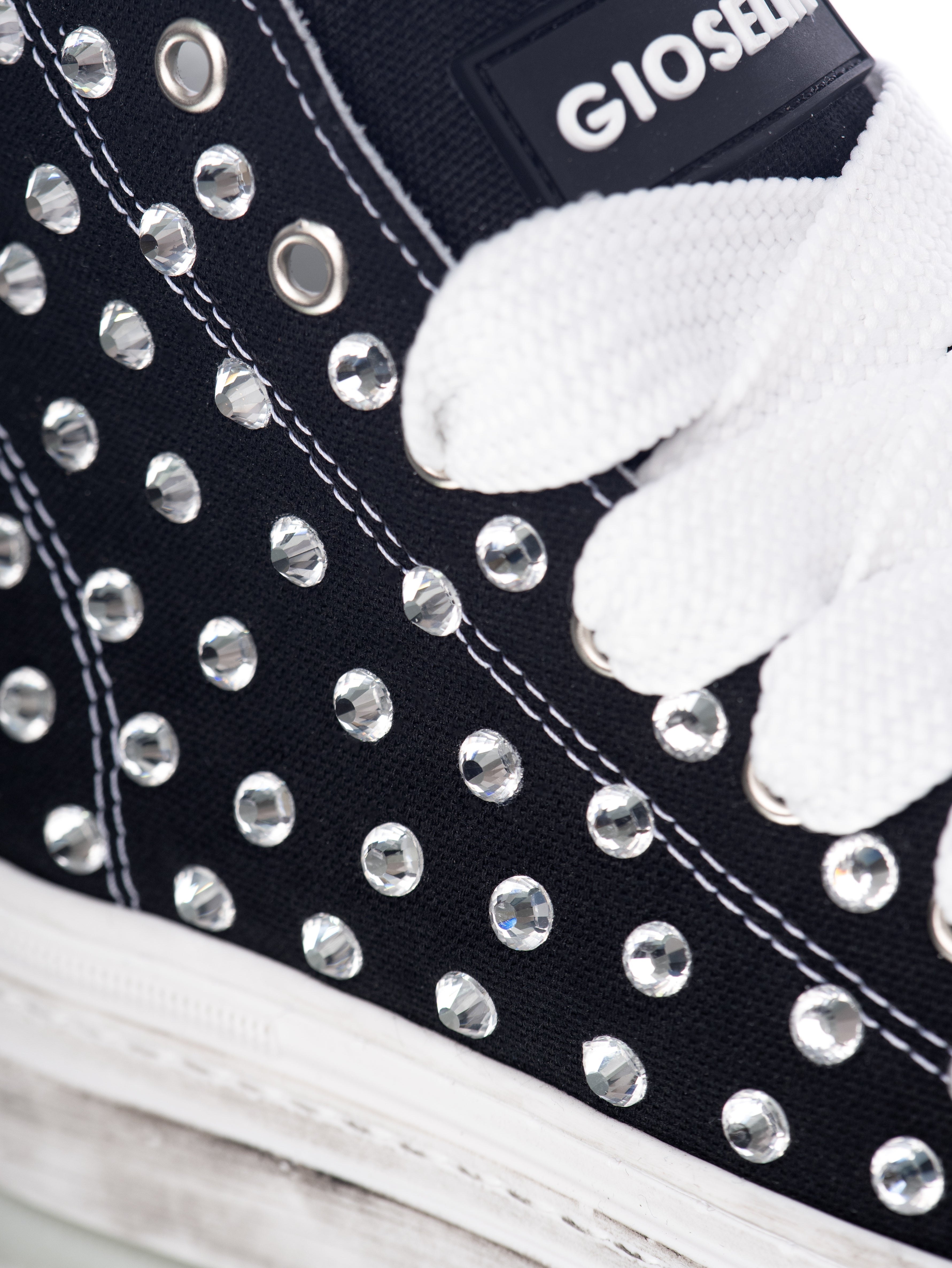 Jouer à Diamond Black