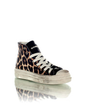 Play Wild - Gioselin 